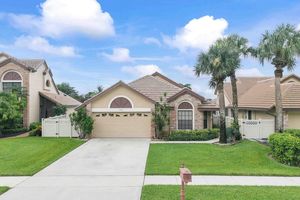 6852 BITTERBUSH PL, BOYNTON BEACH, FL