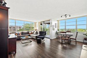 1000 SAINT CHARLES PL APT 604, PEMBROKE PINES, FL