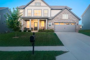 4231 VIEWFORTH LN, BARGERSVILLE, IN