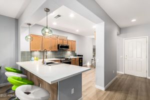 15750 W ARROWHEAD DR, SURPRISE, AZ