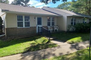 393 WOODBRIDGE DR UNIT A, RIDGE, NY