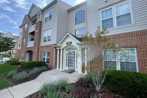 8135 CYPRUS CEDAR LN E, ELLICOTT CITY, MD