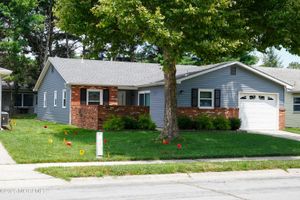 8 GARLAND DR, BRICK, NJ
