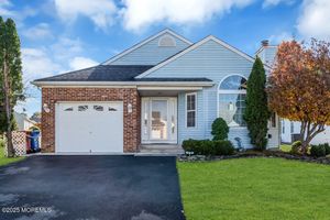 170 CHESTERFIELD LN, TOMS RIVER, NJ
