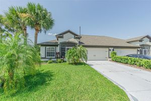 10239 CHATUGE DR, SAN ANTONIO, FL