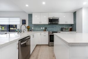 15980 LOCH KATRINE TRL APT 8104, DELRAY BEACH, FL