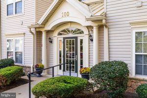 100 FIDDLELEAF LN 104, WARRINGTON, PA