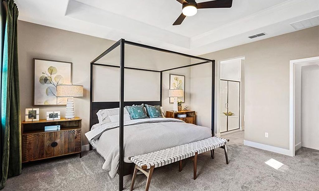 Model Master Bedroom