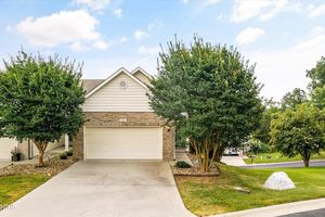 427 CIMARRON CIR, LOUDON, TN