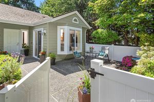 3673 224TH PL SE # 1349, ISSAQUAH, WA