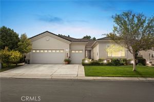 19384 GALLOPING HILL RD, APPLE VALLEY, CA