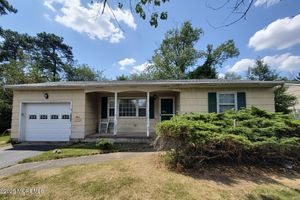 843 EDGEBROOK DR, TOMS RIVER, NJ