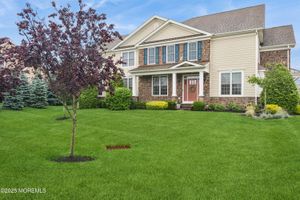 17 SPALDING DR, HOLMDEL, NJ