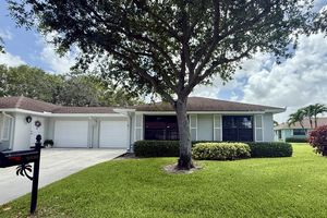9890 PECAN TREE DR B, BOYNTON BEACH, FL