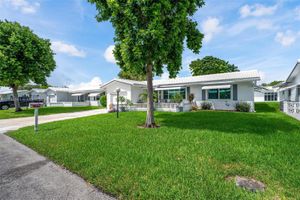 8213 NW 14TH ST, PLANTATION, FL