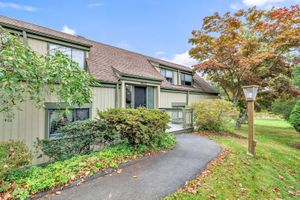 176 HERITAGE VLG B, SOUTHBURY, CT