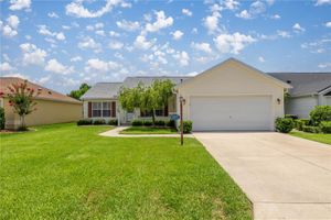 3024 BURBANK LN, THE VILLAGES, FL