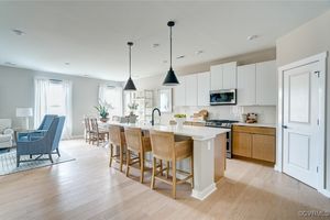 5560 RIGGS DR, MOSELEY, VA
