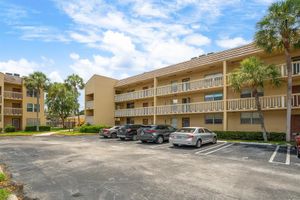 5961 NW 61ST AVE APT 301, TAMARAC, FL
