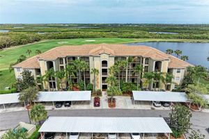 7705 GRAND ESTUARY TRL UNIT 206, BRADENTON, FL