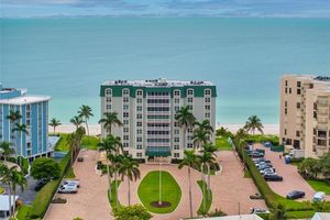 3003 GULF SHORE BLVD 404, NAPLES, FL