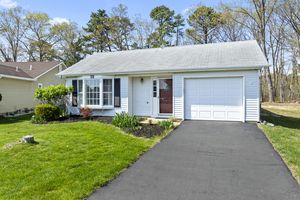 93 GREENBRIAR BLVD, BRICK, NJ