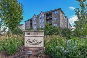 141 SAUNDERSVILLE RD APT 1305, HENDERSONVILLE, TN