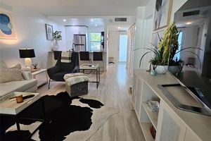 9081 LIME BAY BLVD 302, TAMARAC, FL