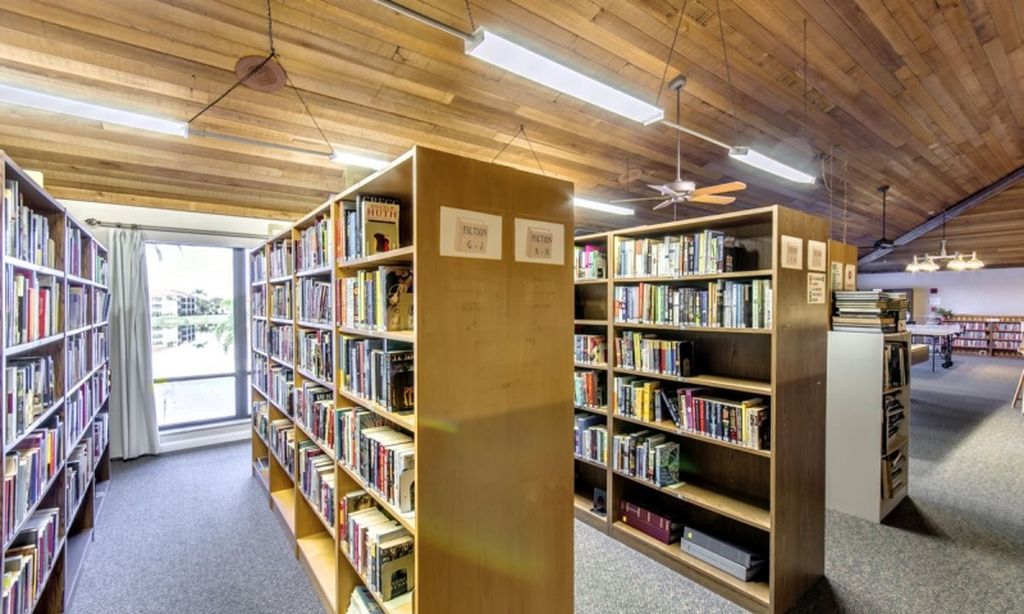 Library and Wi-Fi Center