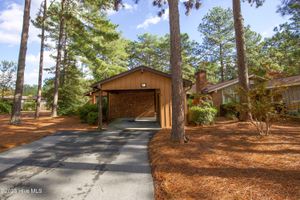 414 TEAKWOOD LN, SOUTHERN PINES, NC