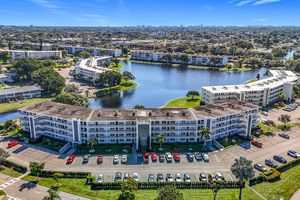 4102 OAKRIDGE V, DEERFIELD BEACH, FL