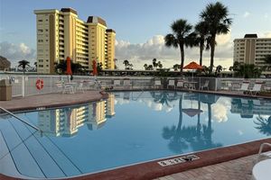 4750 COVE CIR APT 502, ST PETERSBURG, FL