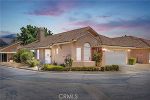 11579 MOUNTAIN MEADOW DR, APPLE VALLEY, CA