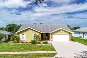 8620 GOLD PINE DR, PORT RICHEY, FL