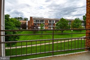 3500 FOREST EDGE DR 15-2E, SILVER SPRING, MD
