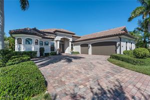 3273 RUNAWAY LN, NAPLES, FL