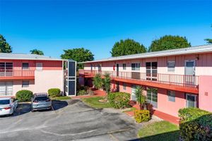 18 GOLFS EDGE D, WEST PALM BEACH, FL