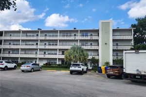 339 SOUTHAMPTON B # 339, WEST PALM BEACH, FL
