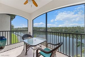 9560 TREVI CT 4842, NAPLES, FL