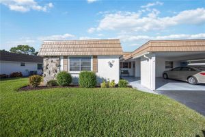 5453 RIVERBLUFF CIR # V68, SARASOTA, FL