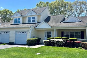 1403 PEBBLE BEACH PATH, RIVERHEAD, NY
