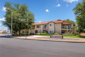 19193 PALO VERDE DR, APPLE VALLEY, CA