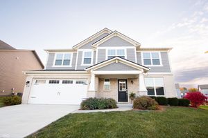 4216 LAUDER RD, BARGERSVILLE, IN