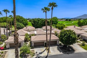 54374 OAK TREE A119, LA QUINTA, CA