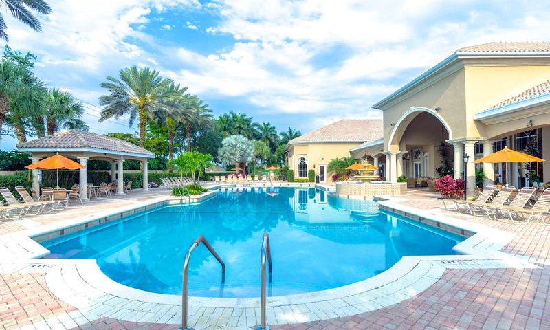 villa-borghese-delray-beach-fl-retirement-communities-55places