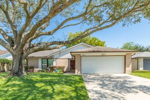 907 POSTWOOD LN, PEARLAND, TX