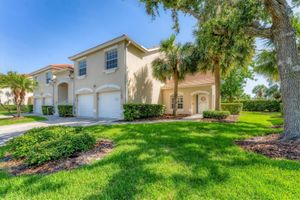 7160 CEDAR HOLLOW CIR, BRADENTON, FL