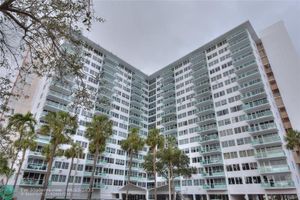 3233 NE 34TH ST 520, FORT LAUDERDALE, FL