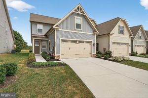 3207 THORNAPPLE DR, FREDERICK, MD