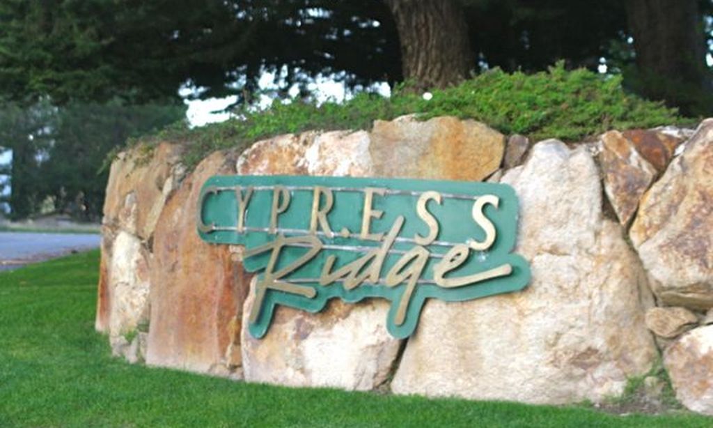 Entrance Sign